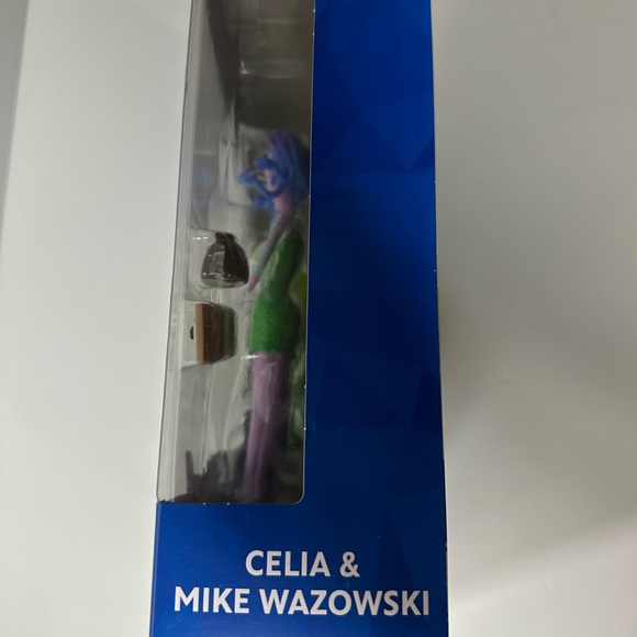 Disney Pixar Monsters Inc. Mike Wazowski and Celia Featured Favorites Figures - Picture 4 of 5